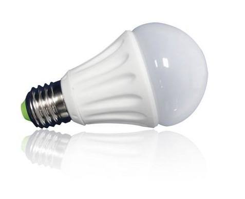 LED球泡灯